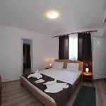 Panos 3* Două Mai