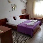 Panos 3*