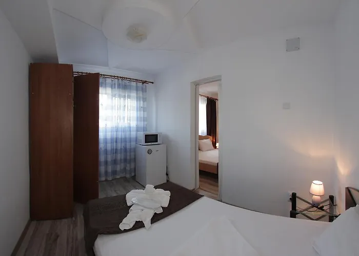 Panos 3* 多亚马伊