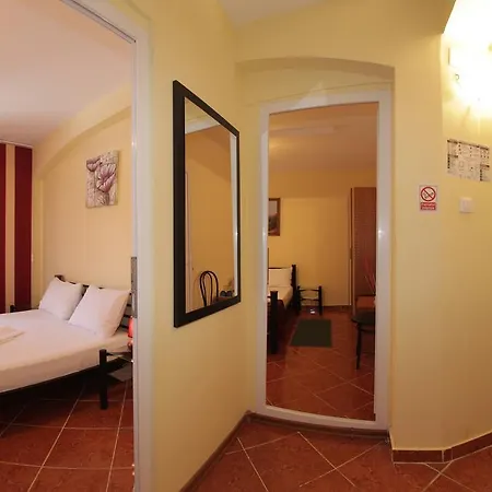 Panos Guest house