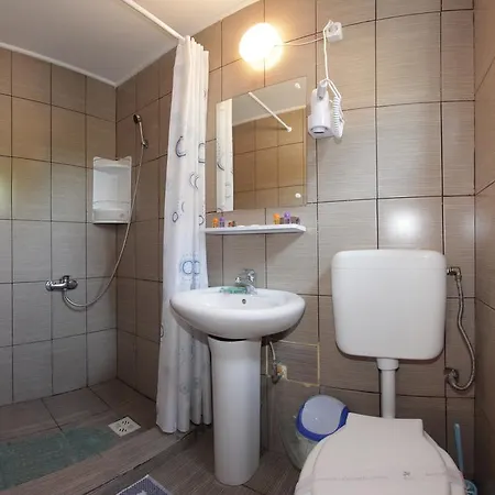 Casa Panos 3*