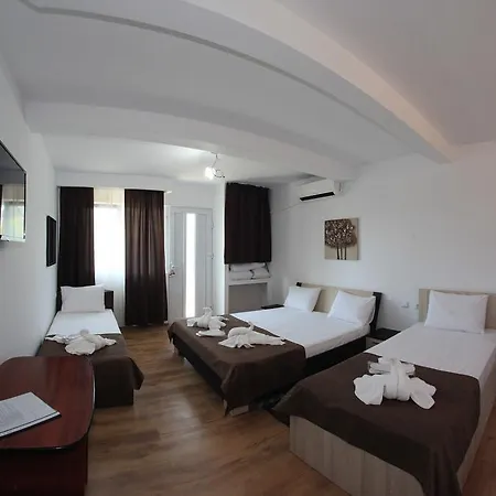Panos 3* 2 Mai