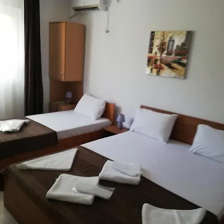 Panos Guest house 3*