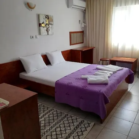 Casa Panos 3*