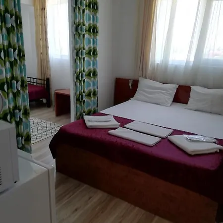 Penzion Panos Două Mai